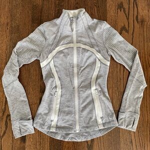 Lululemon track jacket gray white size 4